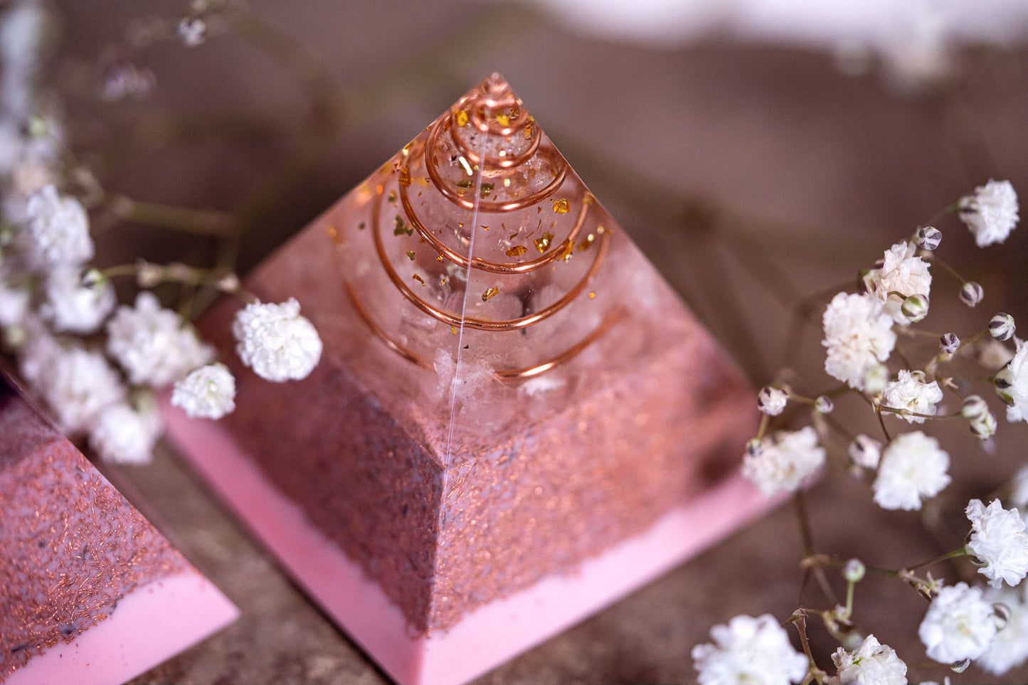 5x5cm Orgonitpyramide Harmonie&Balance inkl. Spirale