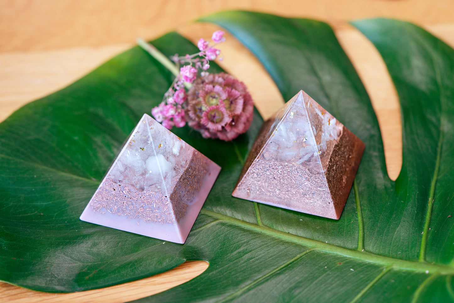 5x5cm Orgonitpyramide Harmonie & Balance